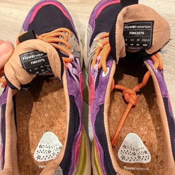 NWT Flower Mountain Yamano 3 Woman -  EU 39 - US 8 - Black-Violet Color - Picture 4 of 8